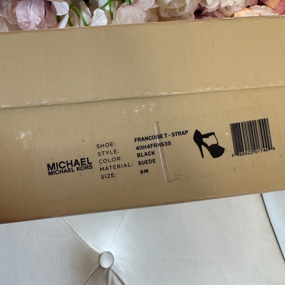 Michael Kors Black and White Patent Leather Heels - Picture 2 of 6